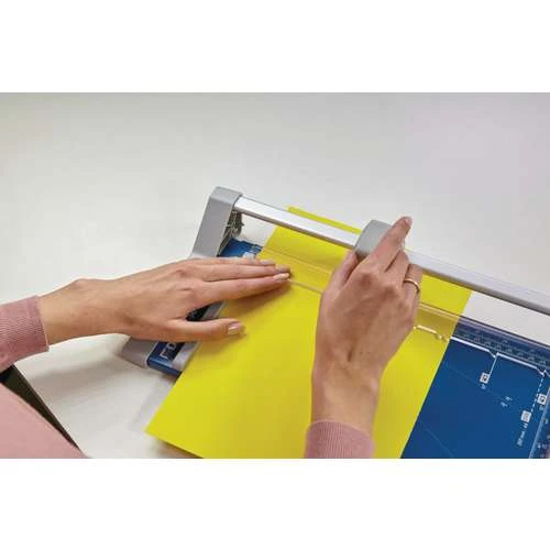 Dahle® Dahle 507 Rotary Cutter 4 Dahle® Dahle 507 Rotary Cutter - Image 4