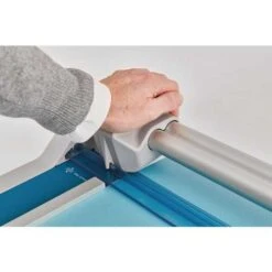 Dahle® Dahle 552 Rotary Cutter -Pebeo Sales Store Dahle552RotaryCutter 4