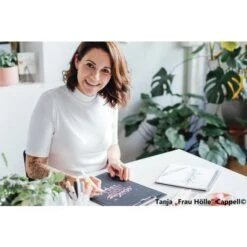 Sakura Gelly Roll Frau Hölle Blending Set -Pebeo Sales Store SakuraGellyRollFrauHC3B6lleBlendingSet 2