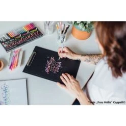 Sakura Gelly Roll Frau Hölle Blending Set -Pebeo Sales Store SakuraGellyRollFrauHC3B6lleBlendingSet 5